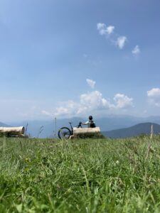 Découvrez le GRANDVALIRA E-BIKE TRAILS avec Mountain Hostel Tarter